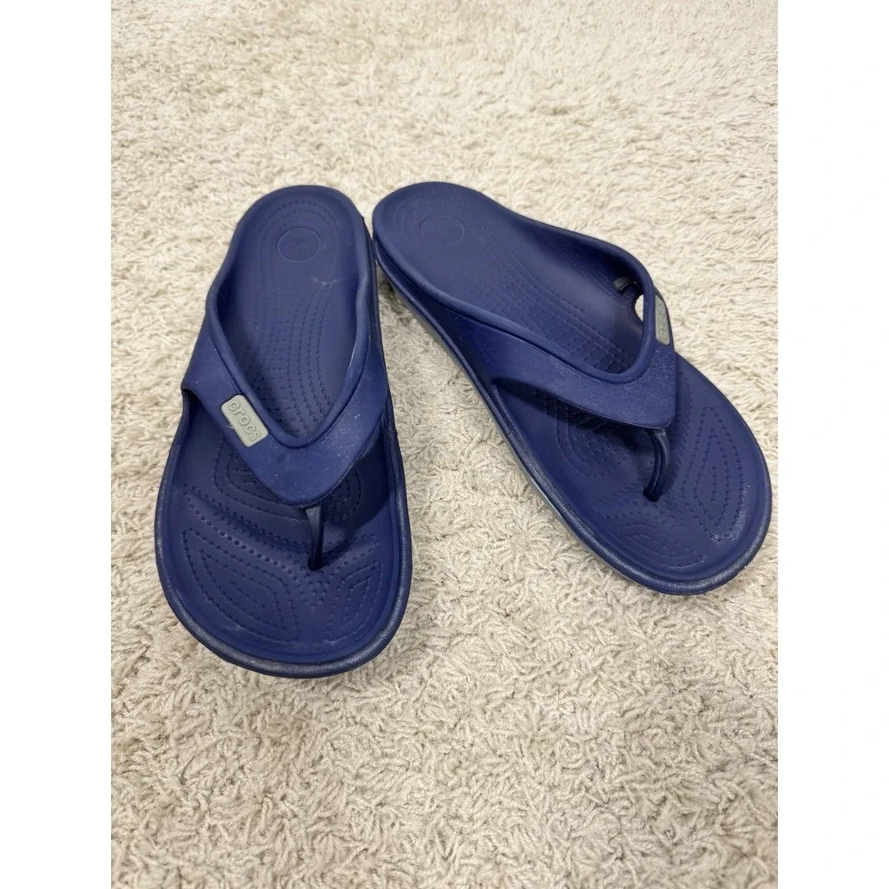 Crocs Unisex Classic Flip Flops Waterproof Slip On Shoes Size M 9 W 10 Navy Pool